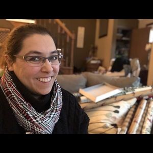 Meet your Posher, Nikol
